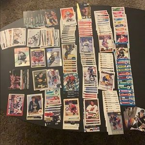 Hall of Famer Hockey Card Lot